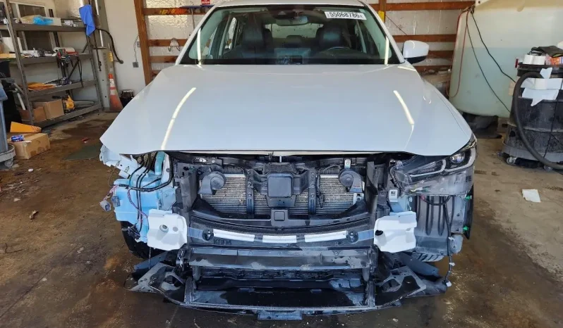 
								Mazda CX-5 full									