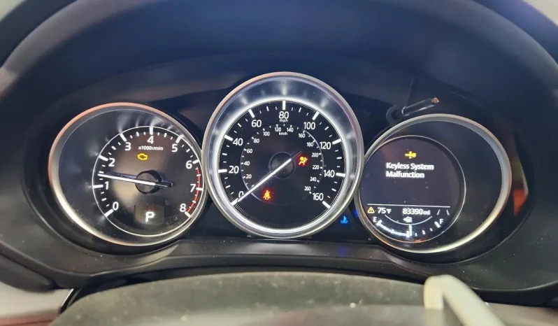 
								Mazda CX-5 full									
