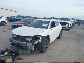 Lexus UX 250H