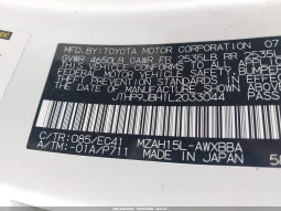 
										Lexus UX 250H full									
