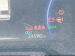 
										Toyota RAV4 full									
