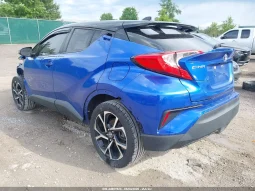 
										Toyota C-HR full									