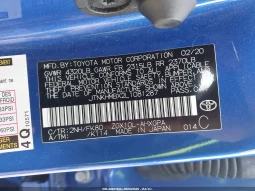 
										Toyota C-HR full									