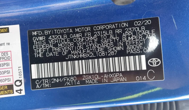 
								Toyota C-HR full									