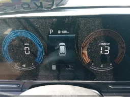 
										Hyundai Kona full									