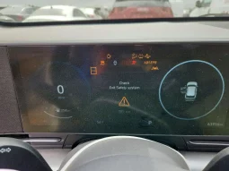 
										Hyundai Kona full									