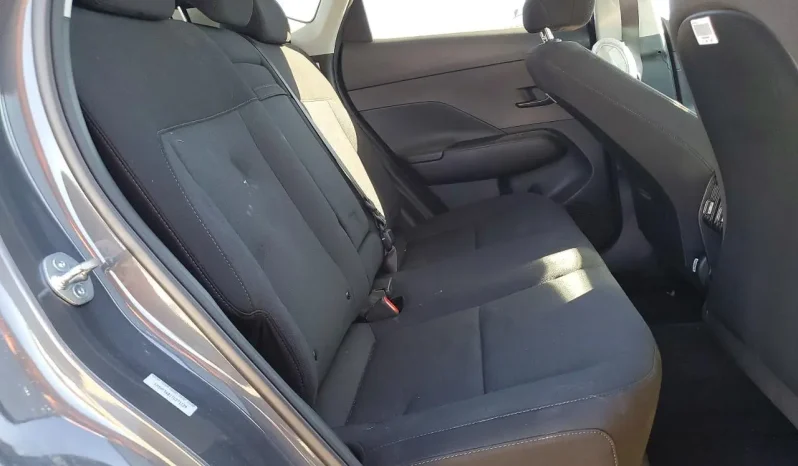 
								Hyundai Kona full									