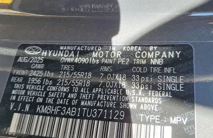 
								Hyundai Kona full									