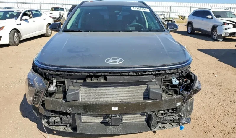 
								Hyundai Kona full									