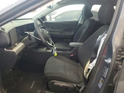 
										Hyundai Kona full									