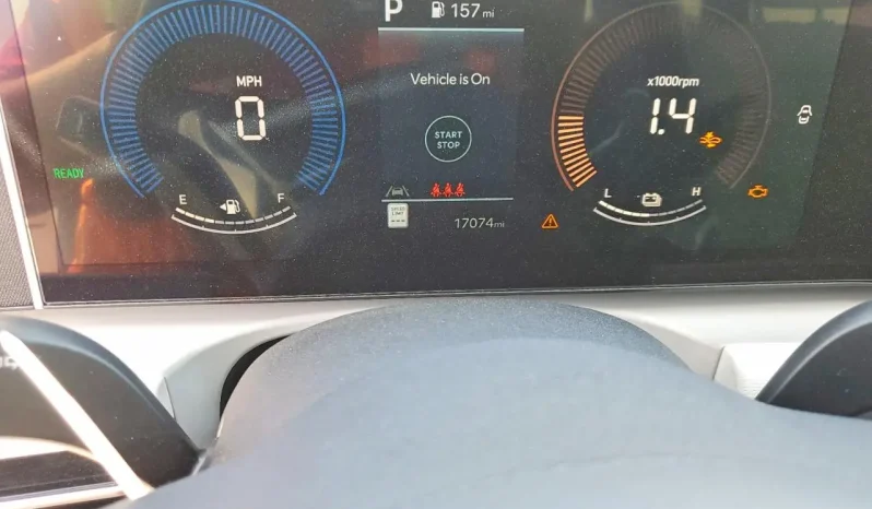 
								Hyundai Tucson full									