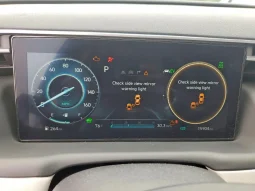
										Hyundai Tucson Hybrid full									