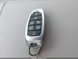 
										Hyundai Tucson full									