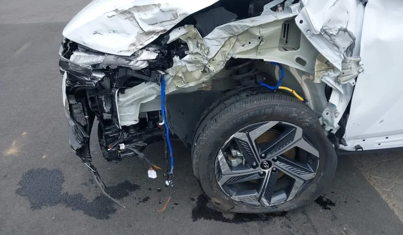 
								Hyundai Tucson full									
