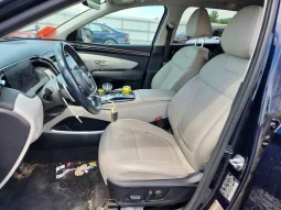 
										Hyundai Tucson full									