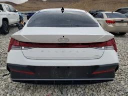 
										Hyundai Elantra full									