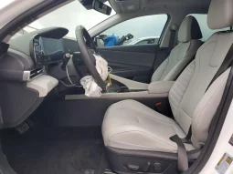 
										Hyundai Elantra full									