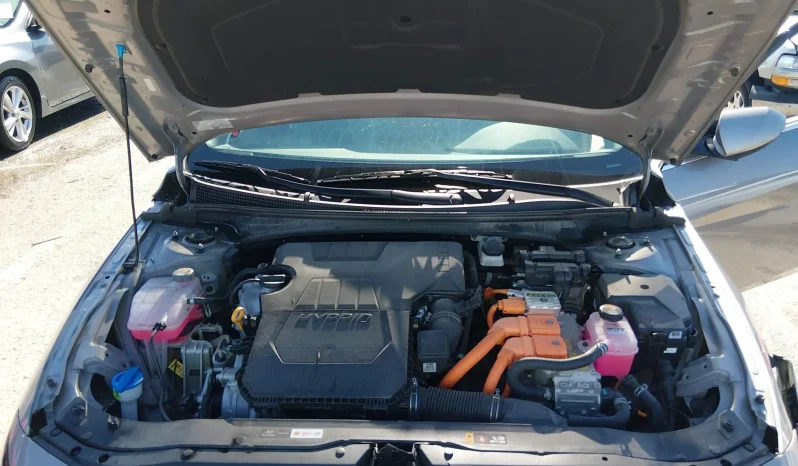 
								Hyundai Elantra full									