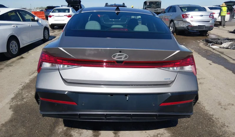 
								Hyundai Elantra full									