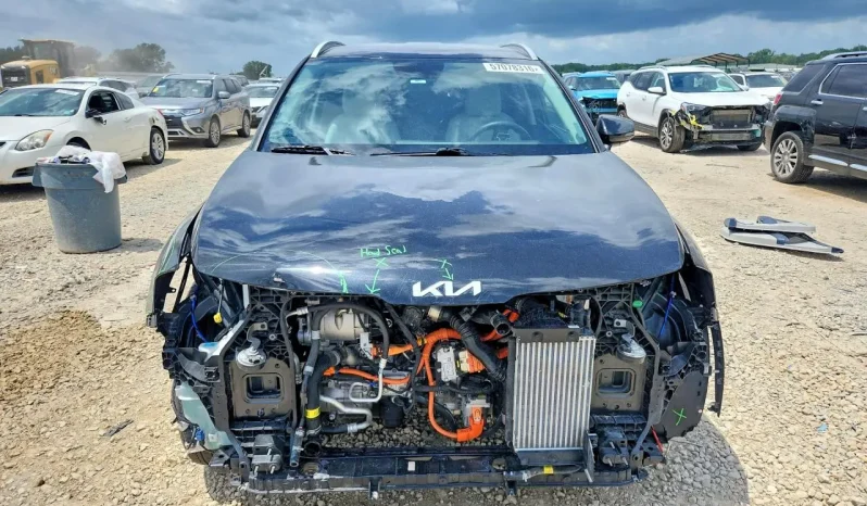 
								Kia Sportage full									