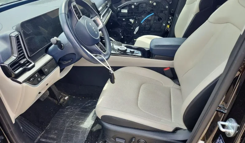 
								Kia Sportage full									