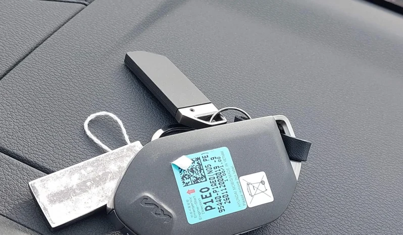 
								KIA Sportage Hybrid full									