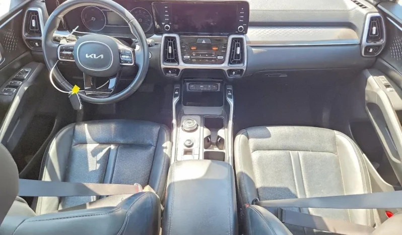 
								Kia Sorento full									