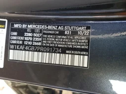 
										Mercedes-Benz C-Class full									