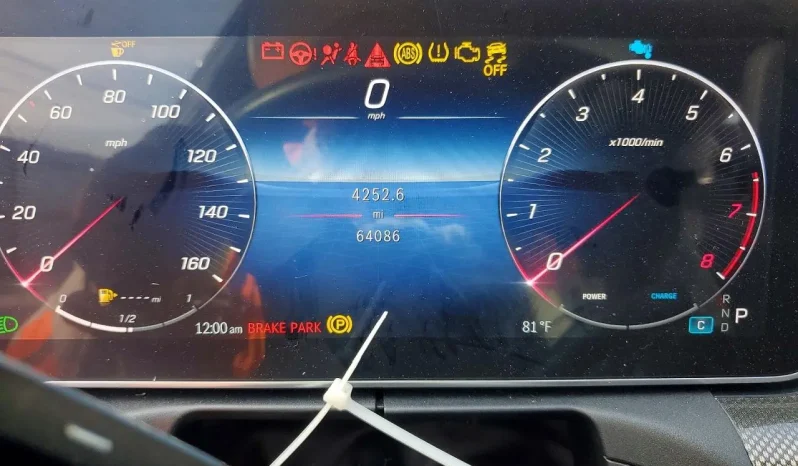 
								Mercedes-Benz C-Class full									