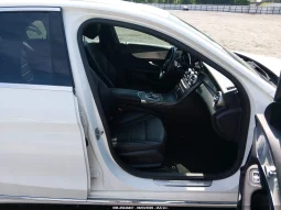 
										Mercedes-Benz C 300 full									
