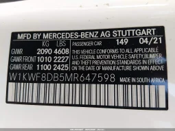 
										Mercedes-Benz C 300 full									