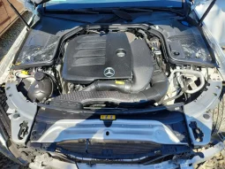 
										Mercedes-Benz C-Class full									