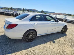 
										Mercedes-Benz C-Class full									