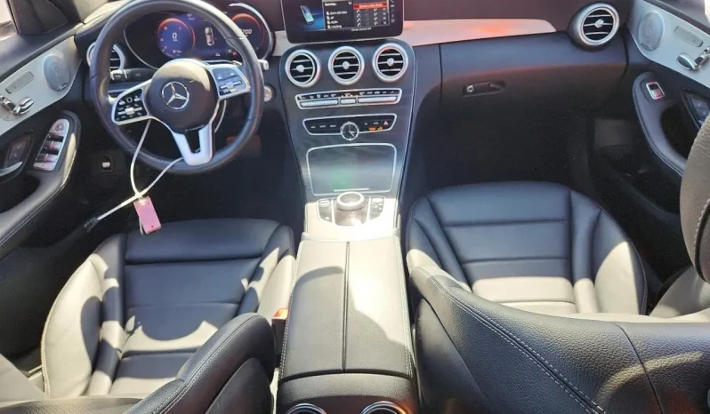
								Mercedes-Benz C-Class full									