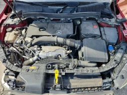 
										Mercedes-Benz GLA 250 full									