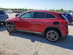 
										Mercedes-Benz GLA 250 full									