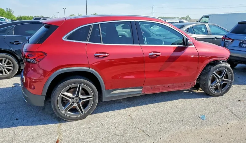 
								Mercedes-Benz GLA 250 full									