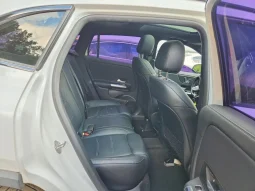 
										Mercedes-Benz GLA 35 AMG full									