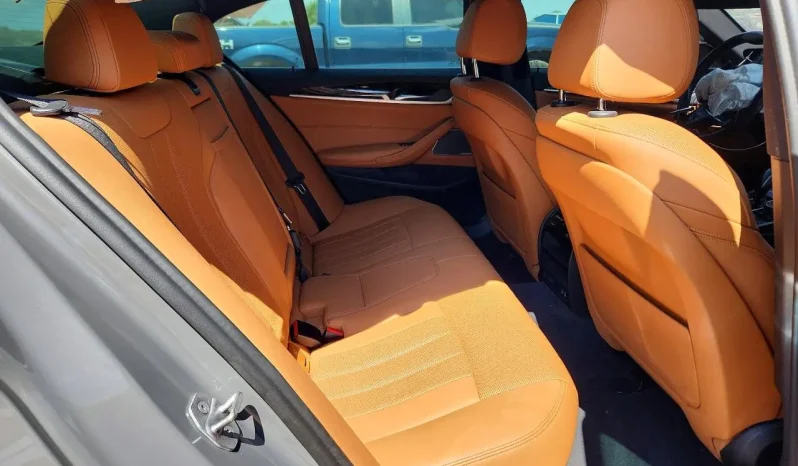 
								BMW 540 full									