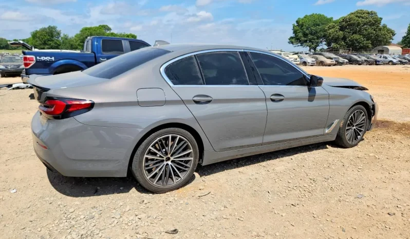 
								BMW 540 full									