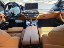 
										BMW 540 full									