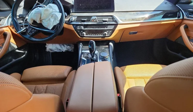 
								BMW 540 full									