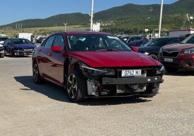 2022 Hyundai Elantra, Limited