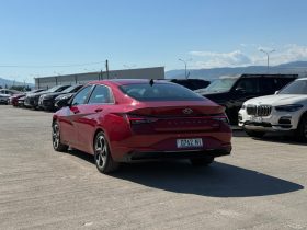 2022 Hyundai Elantra, Limited