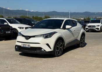 2019 Toyota C-HR XLE