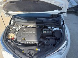 
										2019 Toyota C-HR XLE full									