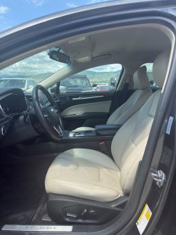 
										2017 Ford Fusion, Titanium Hev full									