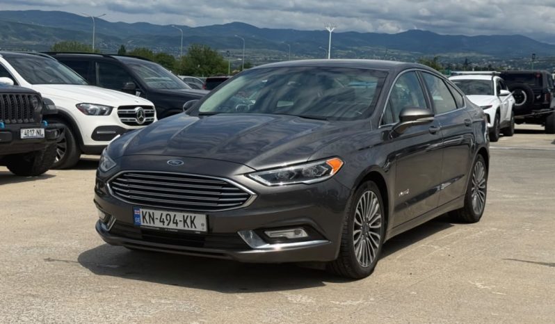 
								2017 Ford Fusion, Titanium Hev full									
