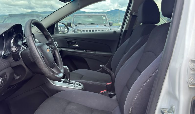 
								2016 Chevrolet Cruze, LT full									