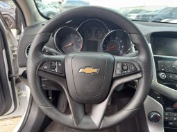 
										2016 Chevrolet Cruze, LT full									